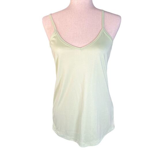 Figueroa & Flower Embroidered Blouse V-Neck, Bell Sleeve Green/Blue size Medium - Picture 10 of 14